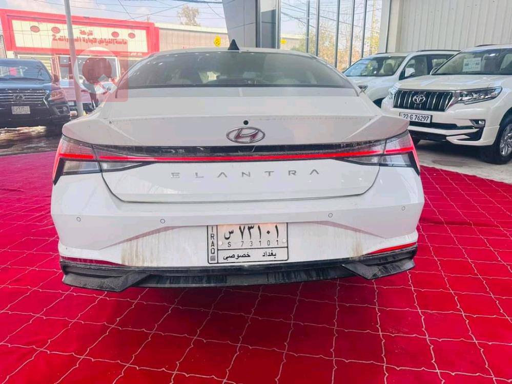 هیوندای ئەلەنترا